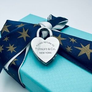 RARE Return to Tiffany Heart Padlock Locket Watch Charm in Stainless Steel Pouch